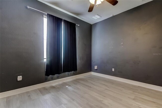 Building Photo - 10224 Celtic Ash Dr