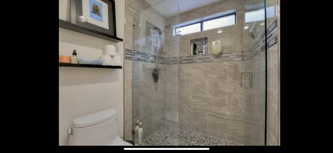 Building Photo - 185 Union Ave