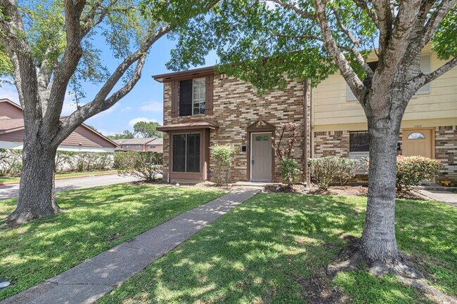 Building Photo - 1513 S 8th St