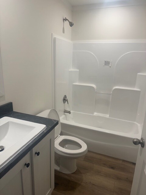 hall bath - 9039 Teal Dr