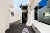 Building Photo - 949 W Magnolia St