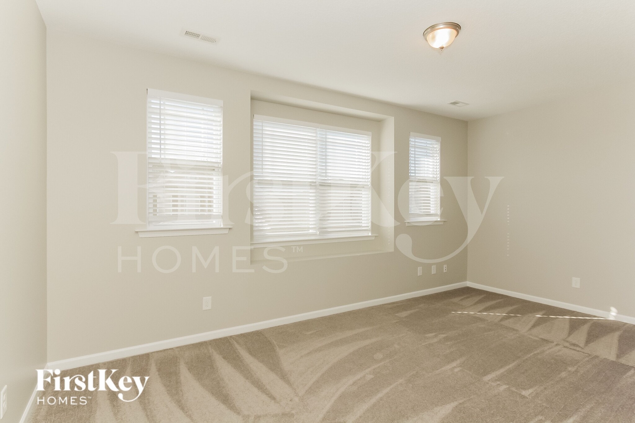 Building Photo - 9829 Skybluff Cir