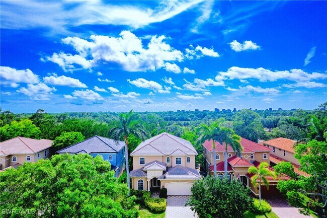 Building Photo - 2915 Coco Lakes Dr