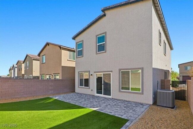 Building Photo - 3828 Ramura Ave