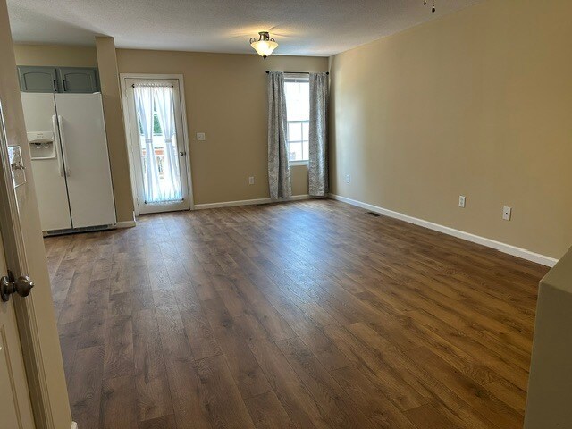 Building Photo - 157 Northbay Ct