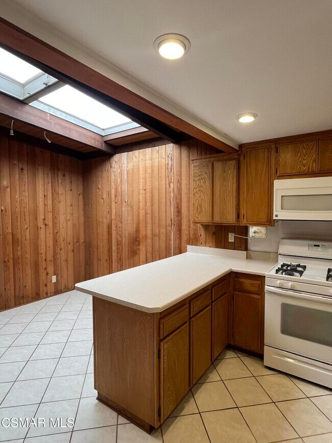 Building Photo - 636 Malaga Ct