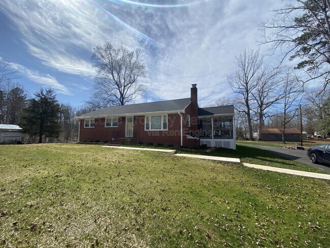 Building Photo - 15101 Spotswood Furnace Rd