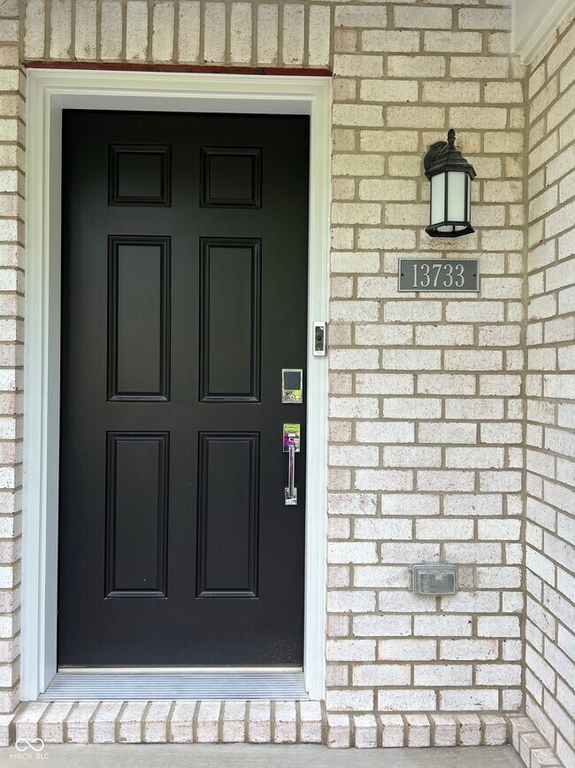 Building Photo - 13733 Gatsby Dr