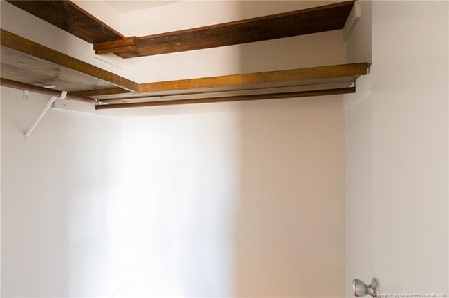 Building Photo - 7014 Pantego Dr