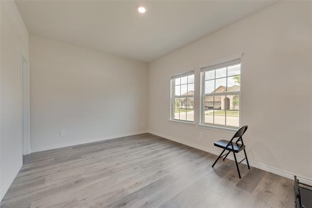 Building Photo - 9724 Tinsley St