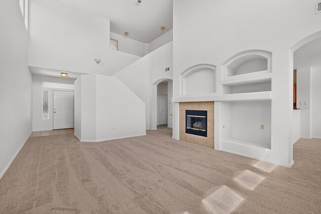 Building Photo - 6512 Los Pueblos Pl NW