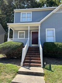 Building Photo - 1627 Oakland Hills Way