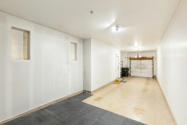 Building Photo - 3431 Cascina Cir