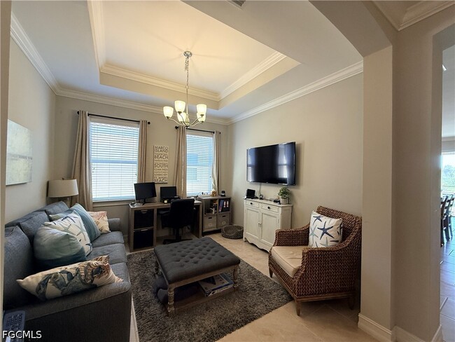 Building Photo - 3920 King Edwards St