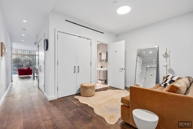 Building Photo - 2 bedroom in New York NY 10009