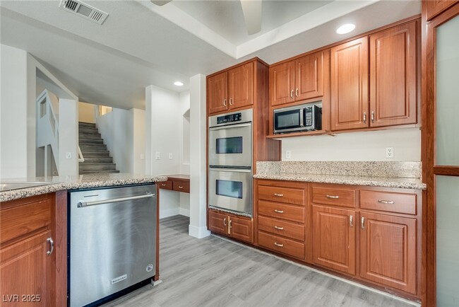Building Photo - 3913 Diamond Ridge St