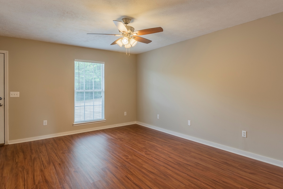 Unfurnished Unit - Living Room (Downstairs) - 1255 Louisville St
