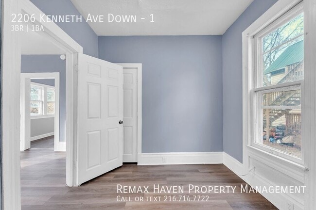 Building Photo - 2206 Kenneth Ave