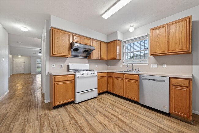 Building Photo - 13723 Audra Ln