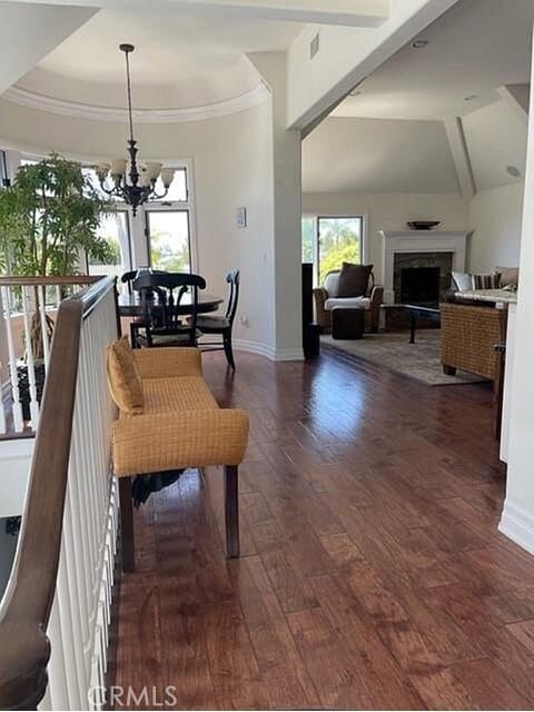 Building Photo - 504 Avocado Ave