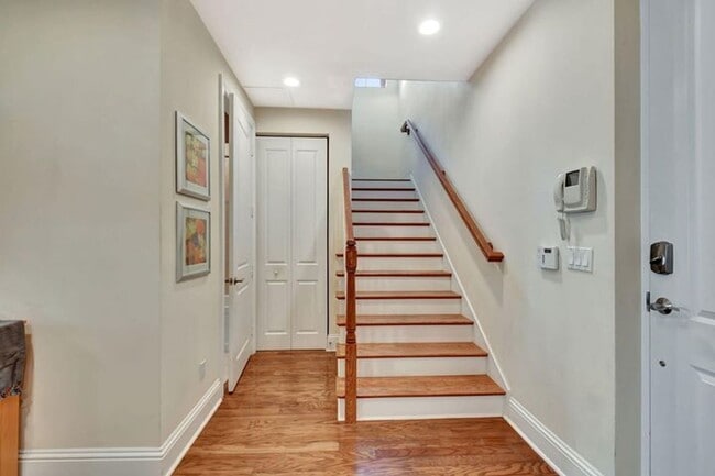 Building Photo - 3120 E Latitude Cir