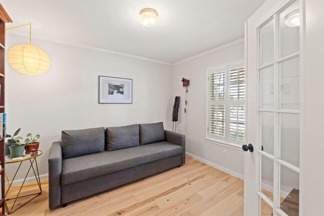 Building Photo - 3600 Malone Dr