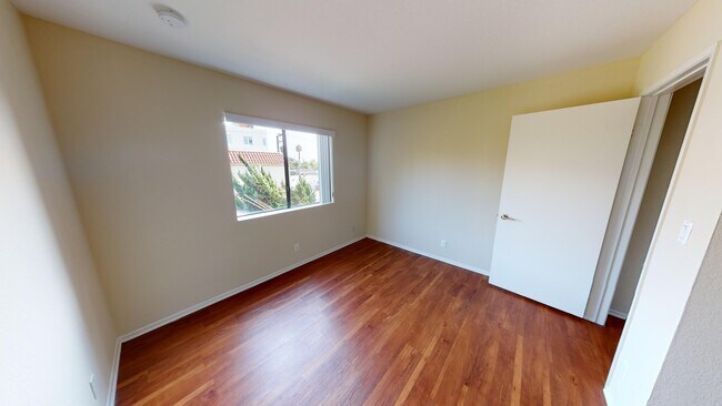 Building Photo - 3974 Moore St