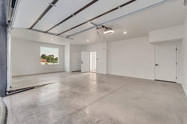 Building Photo - Shred Ready Homes