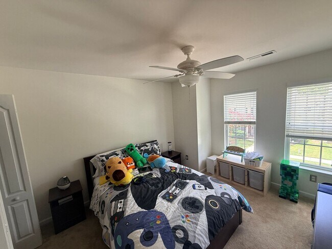 Building Photo - Beautiful home in Ballantyne
