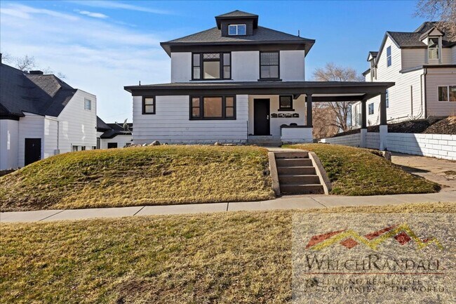 Building Photo - 2547 Adams Ave