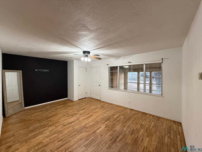 Building Photo - 2805 N Brand Dr