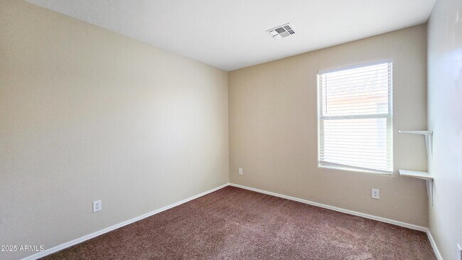 Building Photo - 25039 W Dove Trail