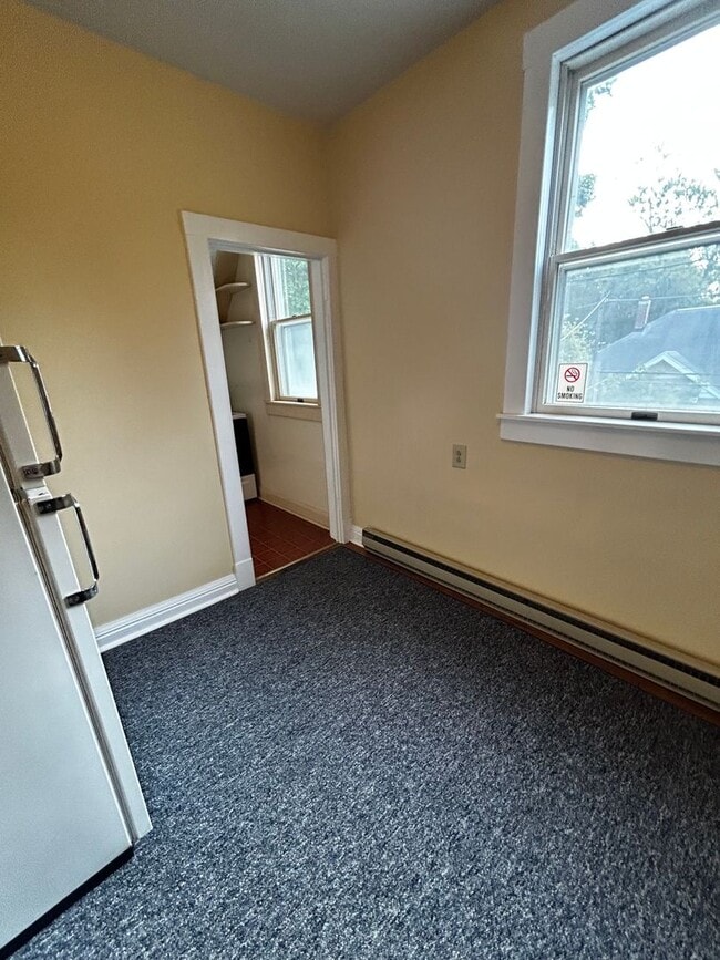 Building Photo - 521 S Grant St