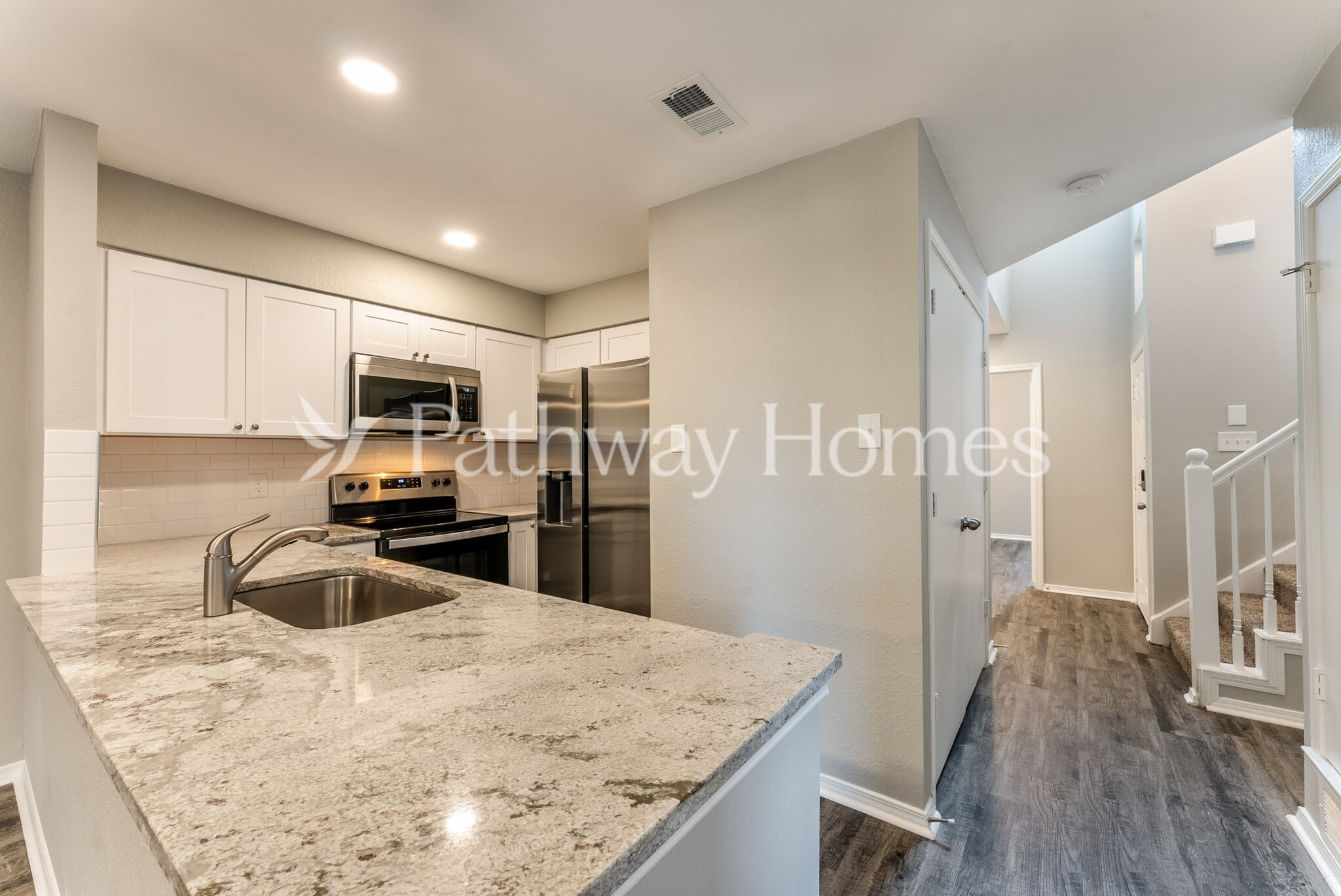 Building Photo - 920 Fairbanks Cir