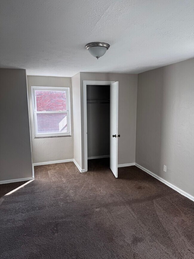 Building Photo - 20170 Priday Ave