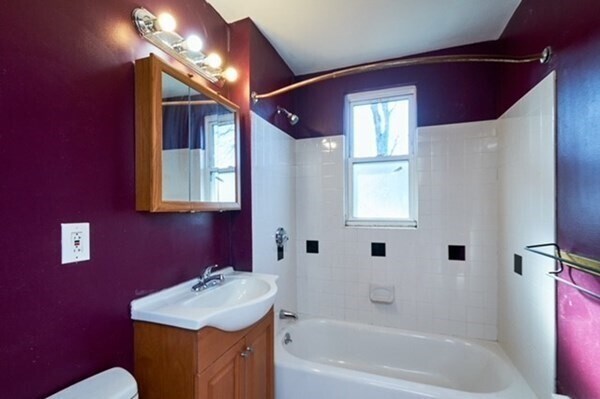 Building Photo - 17 Mount Ida Rd