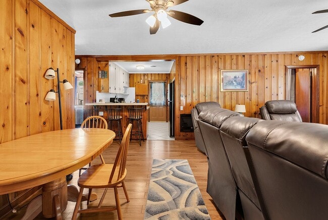 Building Photo - 39 Gates Way