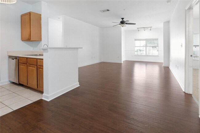 Building Photo - 18430 Bridle Club Dr