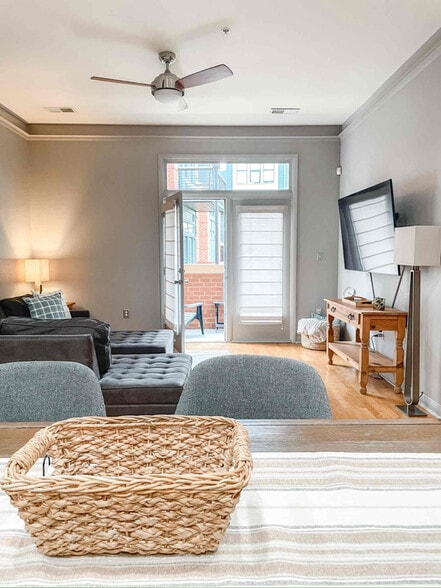 Building Photo - 1 New Bern Station Ct