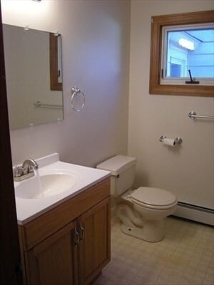 Building Photo - 13 Sandy Pine Rd