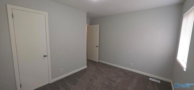 Building Photo - 3526 Cindy St NW