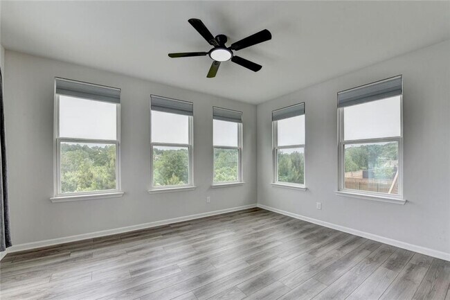 Building Photo - 4665 Shipley Ave
