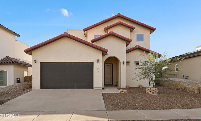Primary Photo - 7825 Enchanted View Dr