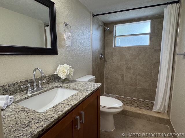 Building Photo - 8411 Lagos De Campo Blvd