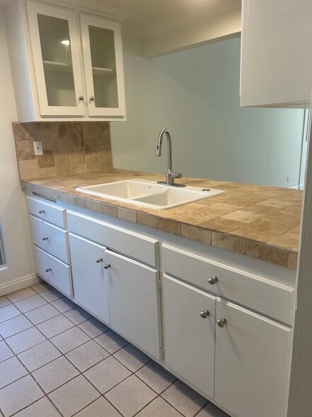 Kitchen - The Malibuan