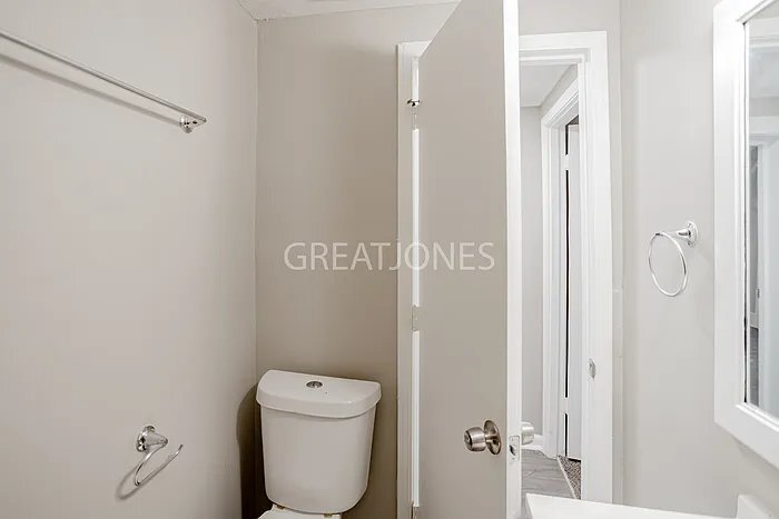 Building Photo - 1500 28th St