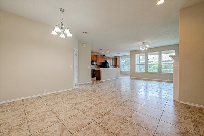 Building Photo - 10011 Terrance Springs Ln