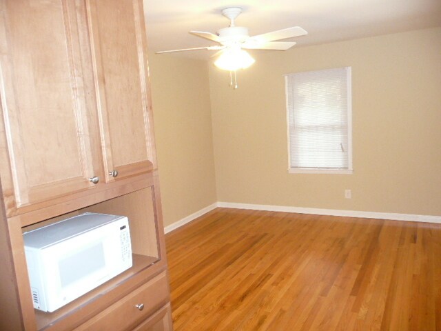 Building Photo - 206 Andrews Ln