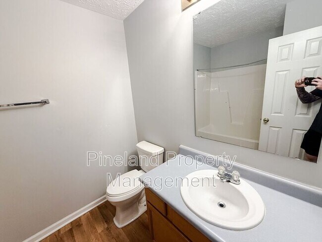 Building Photo - 8825 Tibs Run Dr