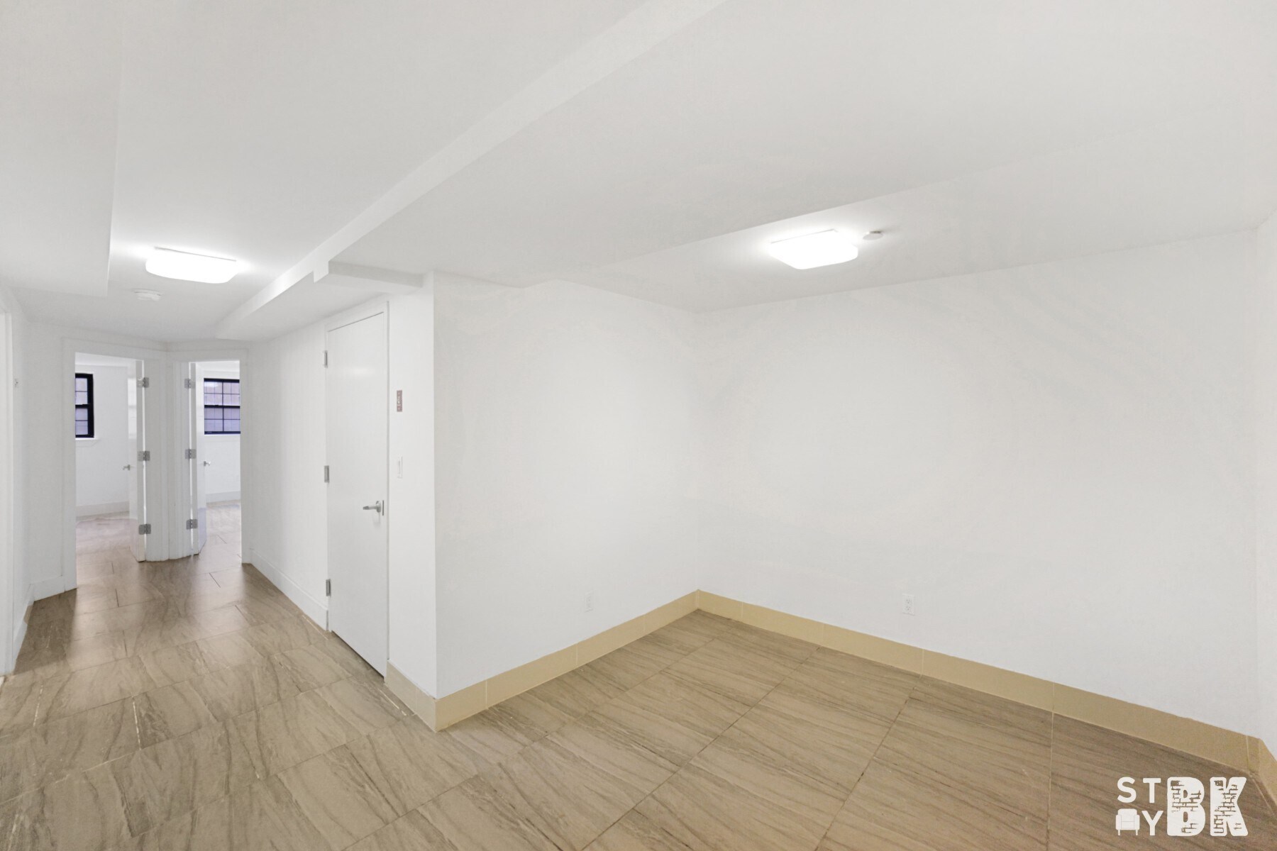 Building Photo - 35A Lexington Ave